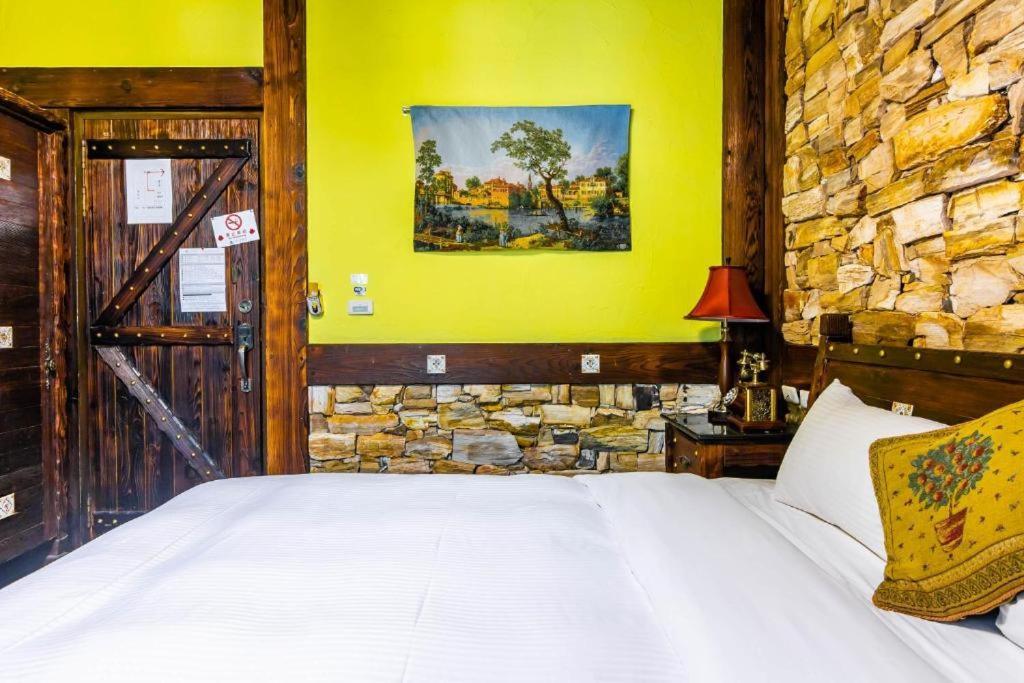 Provence Rose Lodge Ren'ai Exterior photo